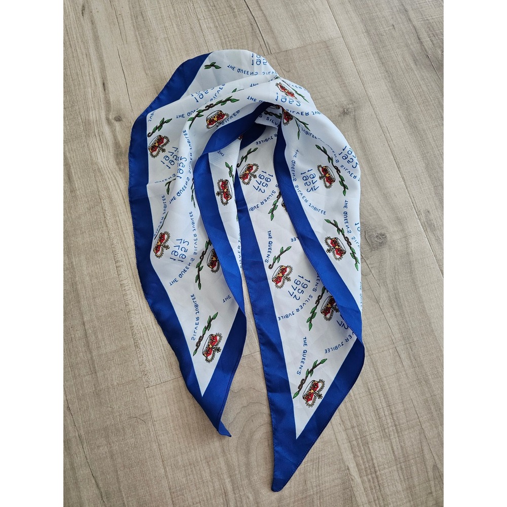 Vintage C&A The Queens Silver Jubilee 1977 Scarf Blue White Italy Royal Crown